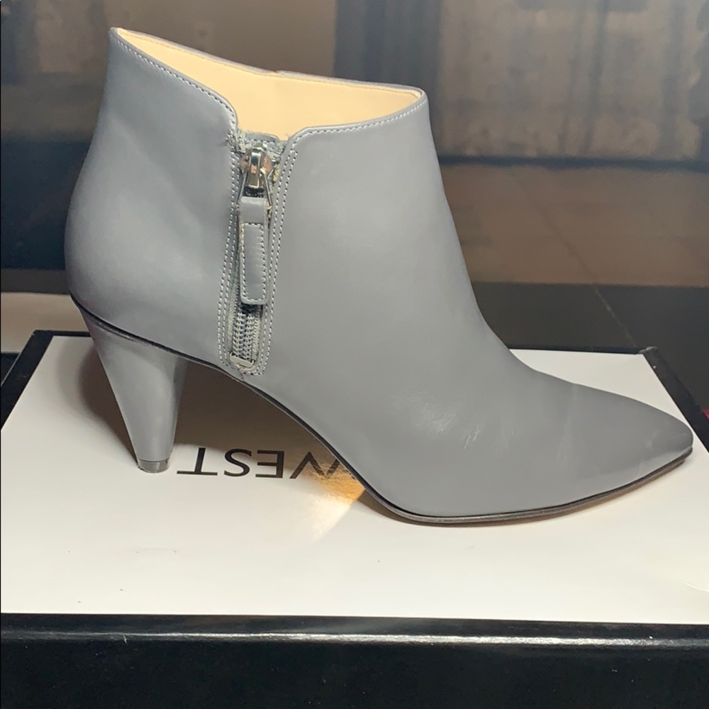 NINEWEST Booties - Picture 3 of 9